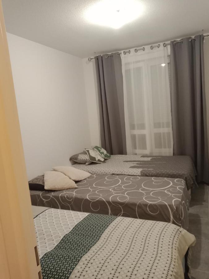 8 Rue Brise Echalas Saint-Denis  Eksteriør billede